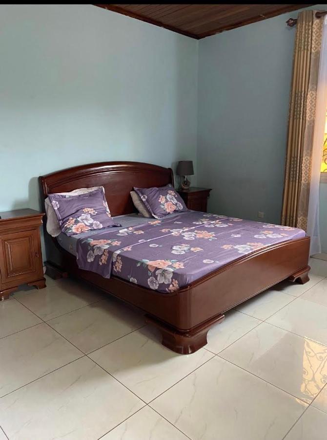 Residence Jeanne A Yaounde Odza Messamengo المظهر الخارجي الصورة